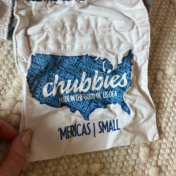 Chubbies ‘Mericas shorts, Mens size small - Picture 2 of 2